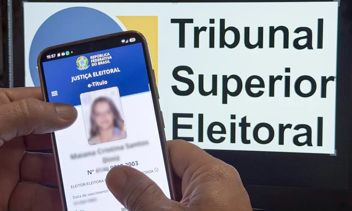 Pode votar com e-T&iacute;tulo, desde que apare&ccedil;a a foto do eleitor no aplicativo/Foto/ Marcello Casal Jr/Ag&ecirc;ncia Brasil