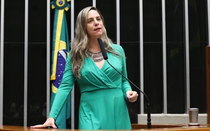Fernanda Melchionna (PSOL-RS)/ Foto: Kayo Magalh&atilde;es (C&acirc;mara dos Deputados)