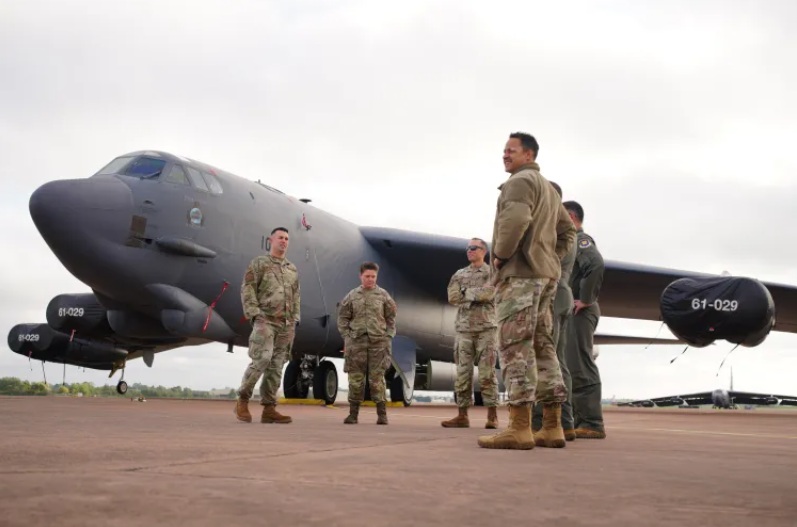 Os B-52 s&atilde;o usados pelo ex&eacute;rcito dos EUA h&aacute; mais de 50 anos/Foto: Ben Birchall