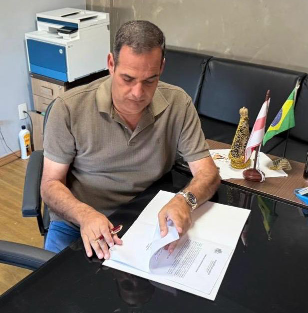 Luciano Rangel J&uacute;nior toma posse na C&acirc;mara de Vereadores/Fotos/Jornal/gazeta/arquivo