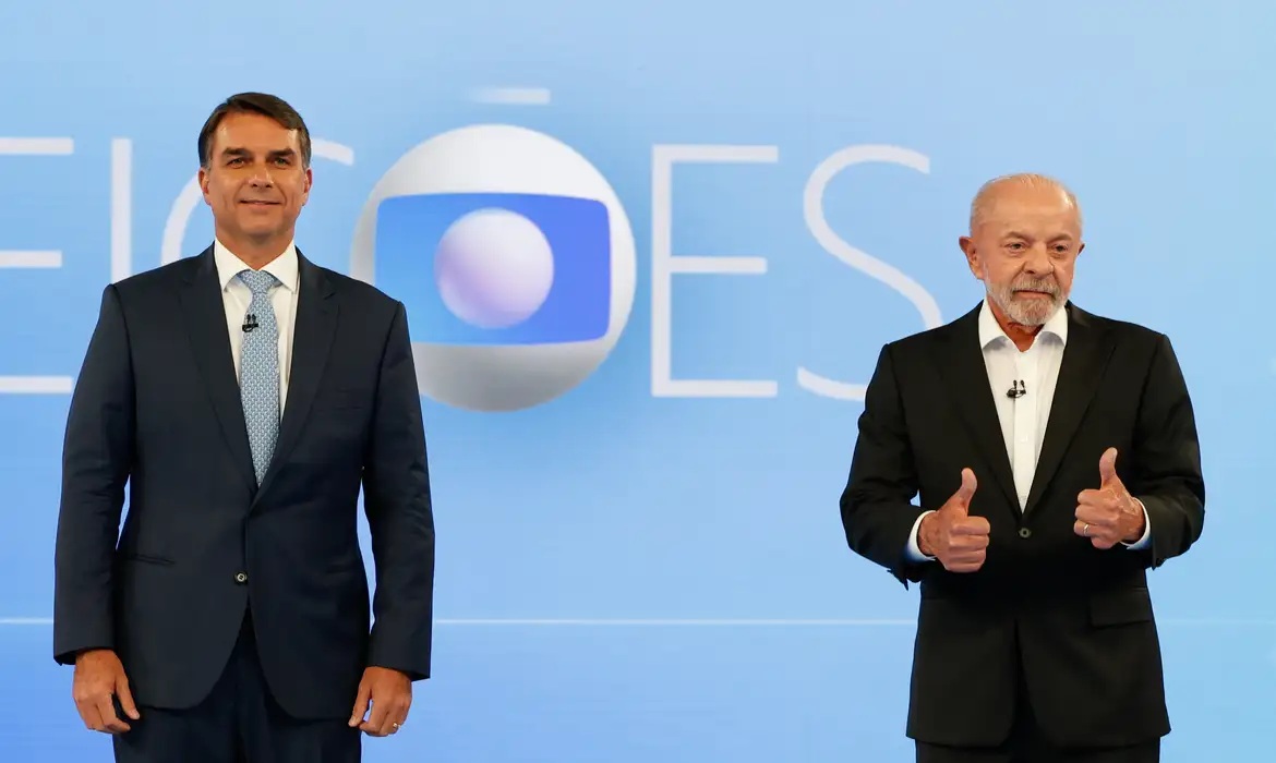 Ap&oacute;s debate na Globo, Lula e Fl&aacute;vio disputam voto decisivo no domingo/Fernando Fraz&atilde;o/Ag&ecirc;ncia Brasil