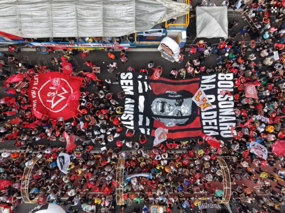 Manifestantes na Avenida Paulista/Foto: Divulga&ccedil;&atilde;o