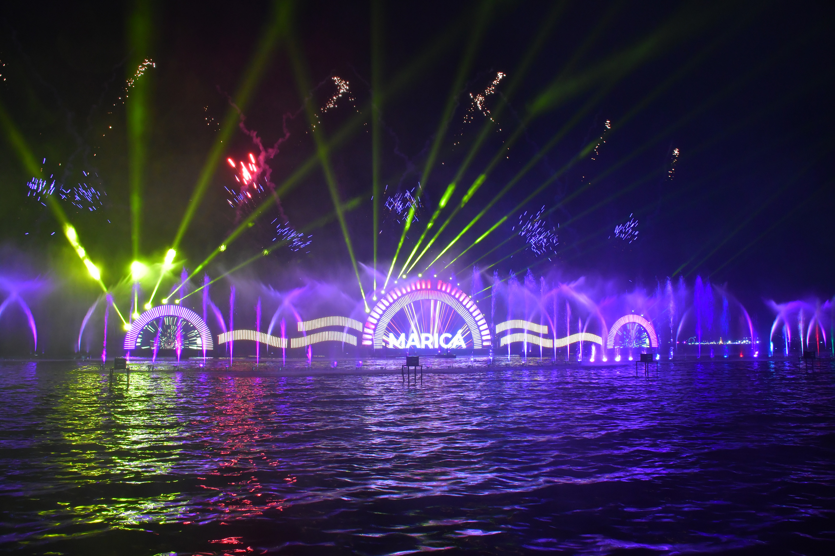 Maric&aacute; se encanta com a abertura do Natal Brasilidade 2025/Alexandre Ducoff