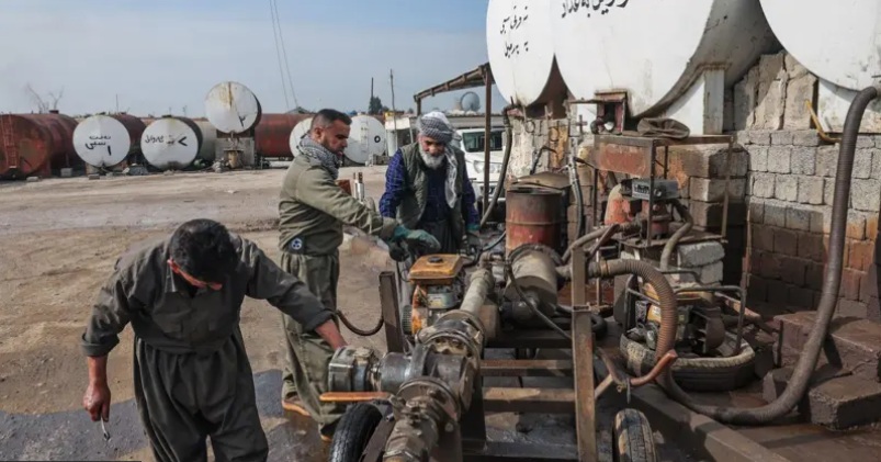 Extratores de petr&oacute;leo de Ormuz/Foto: Divulga&ccedil;&atilde;o